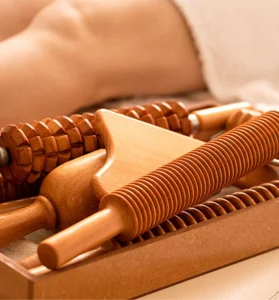 Wood-therapy-massage